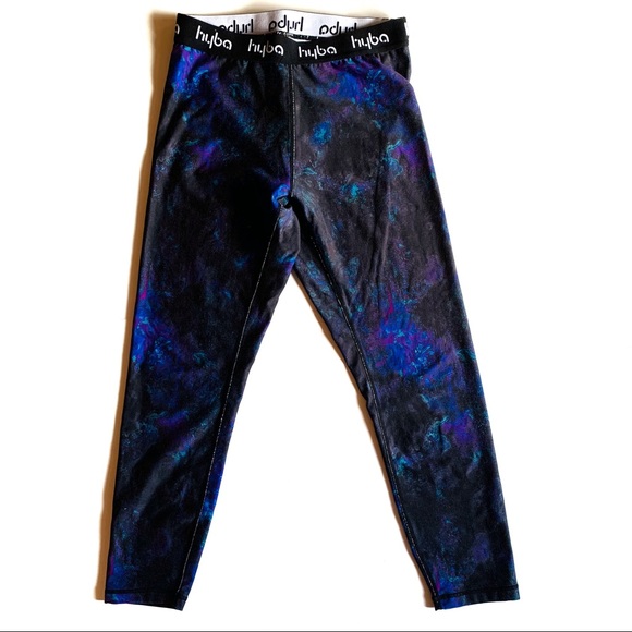 Hyba galaxy print cropped leggings in size sm/md - Picture 2 of 9
